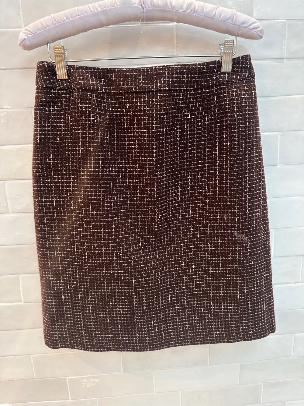 Jones Wear Brown Tweed Pencil Skirt with White Flecks